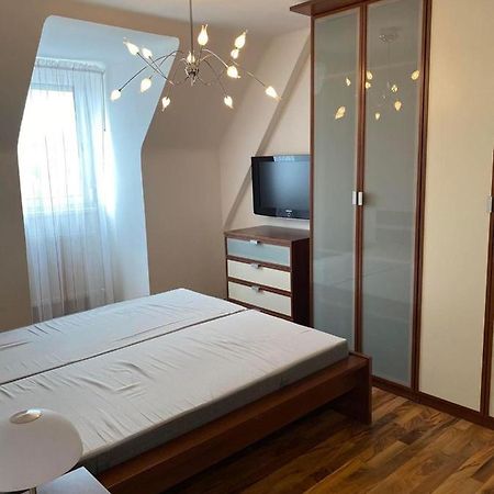 Montel Park - Linz Danube River Apartment Exterior foto