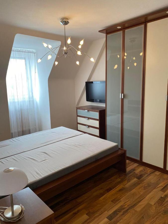 Montel Park - Linz Danube River Apartment Exterior foto