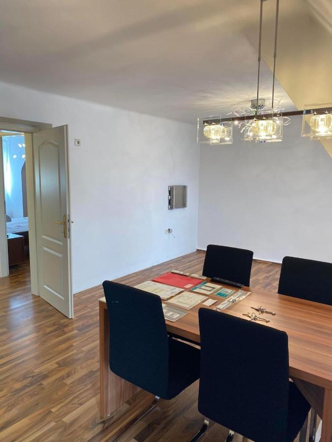Montel Park - Linz Danube River Apartment Exterior foto