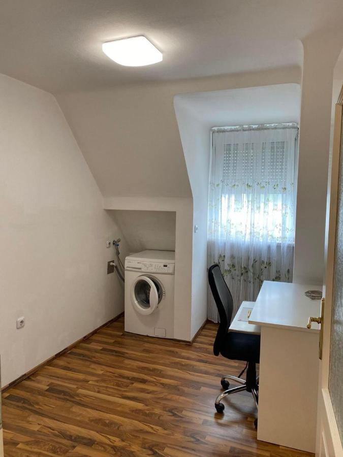 Montel Park - Linz Danube River Apartment Exterior foto